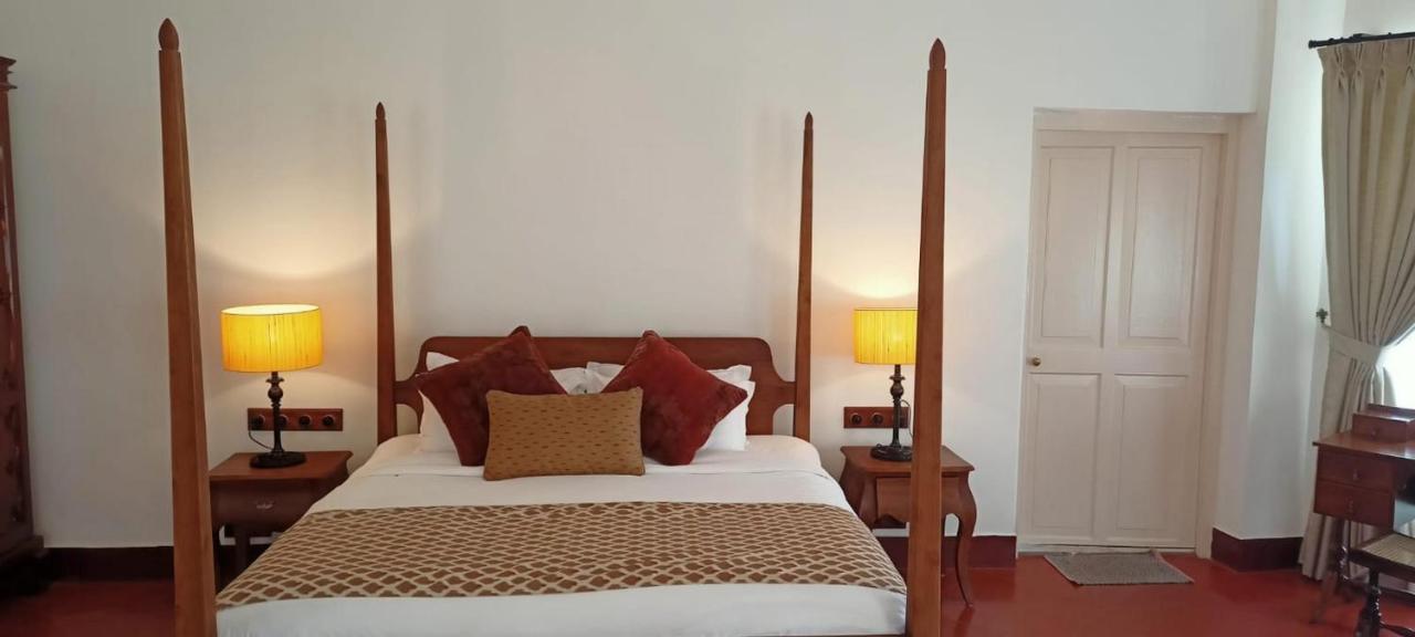 Lockhart Bungalow Munnar - A Cgh Earth Saha Experience ภายนอก รูปภาพ