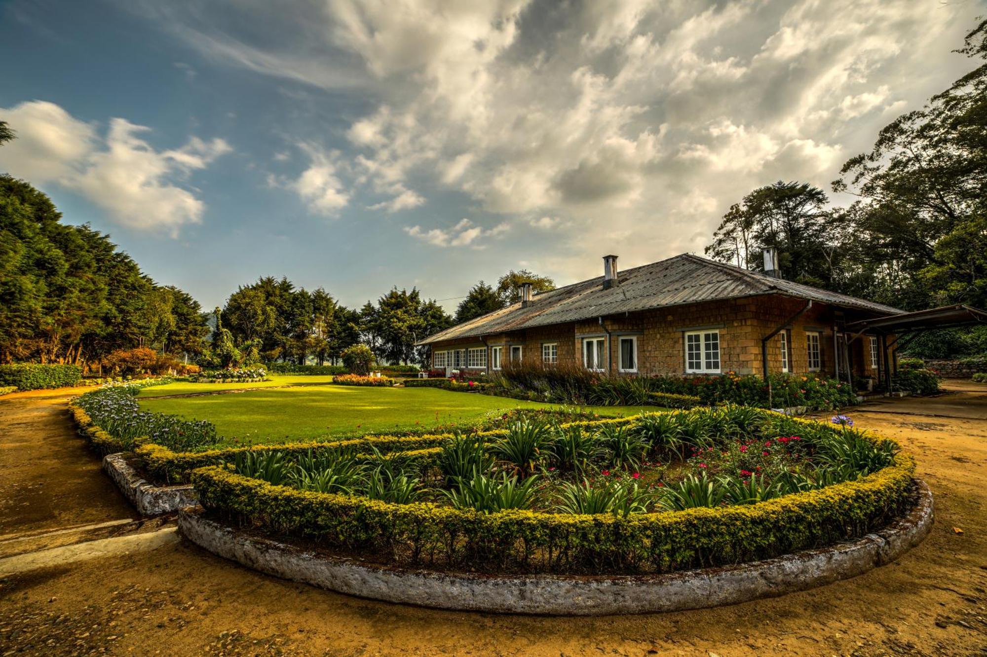 Lockhart Bungalow Munnar - A Cgh Earth Saha Experience ภายนอก รูปภาพ